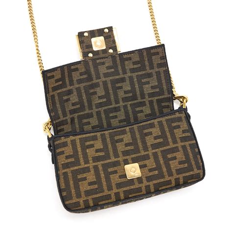 Fendi mini baguette